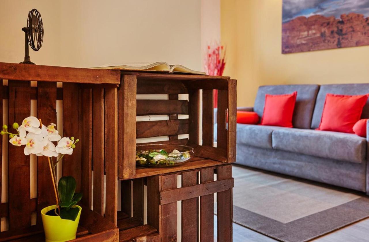 Lovely & Bright Bogatell Beach Apartment Barselona Dış mekan fotoğraf
