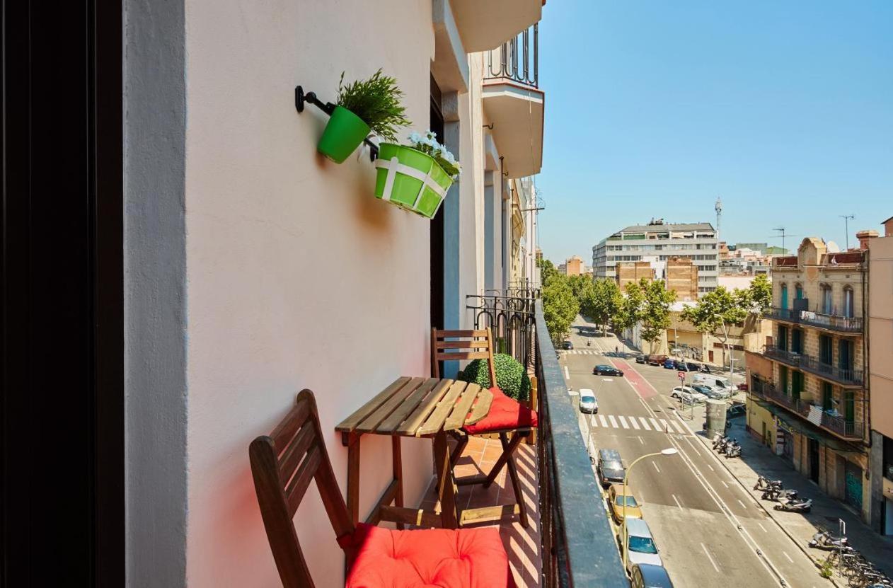 Lovely & Bright Bogatell Beach Apartment Barselona Dış mekan fotoğraf